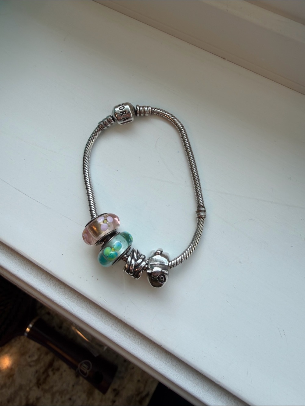 Pandora bracelet with 4 charms